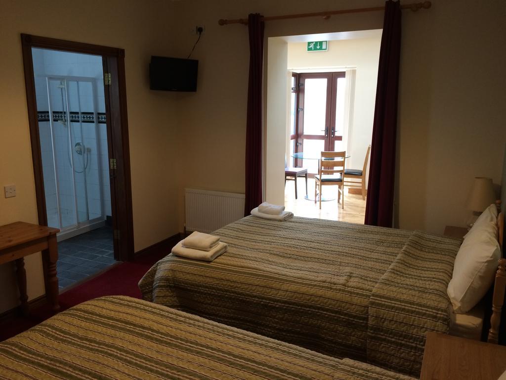 Pier House Bed & Breakfast Инишмор Номер фото