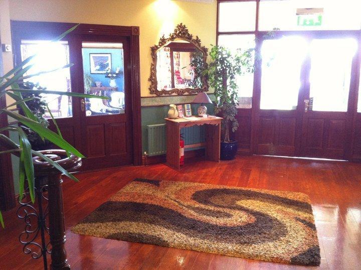 Pier House Bed & Breakfast Инишмор Экстерьер фото